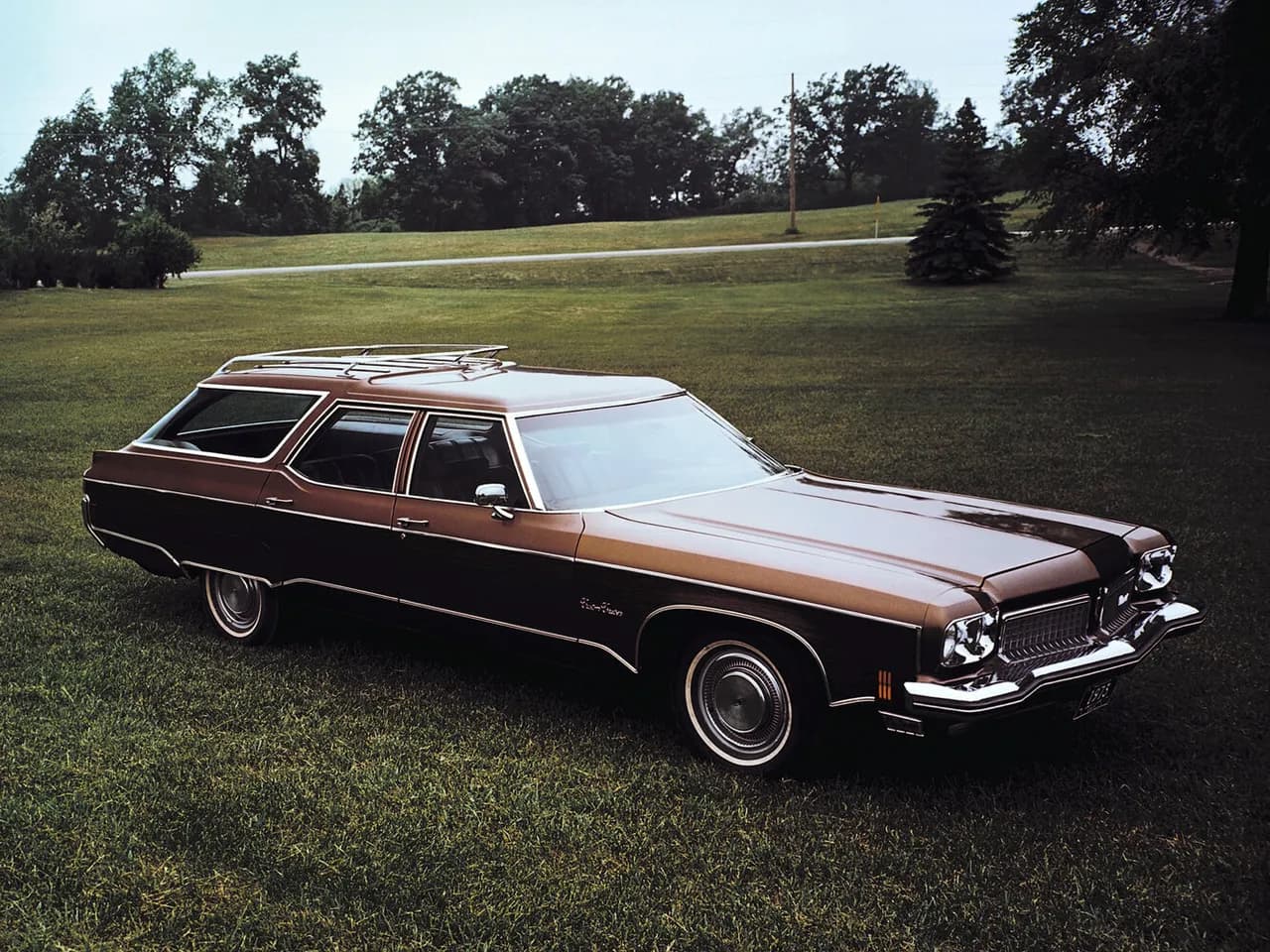 Oldsmobile Custom Cruiser