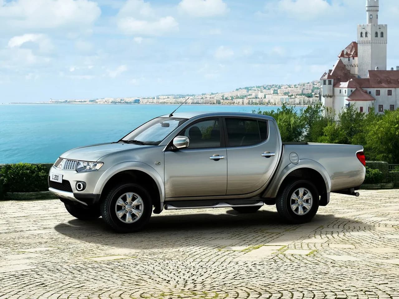 Mitsubishi L200