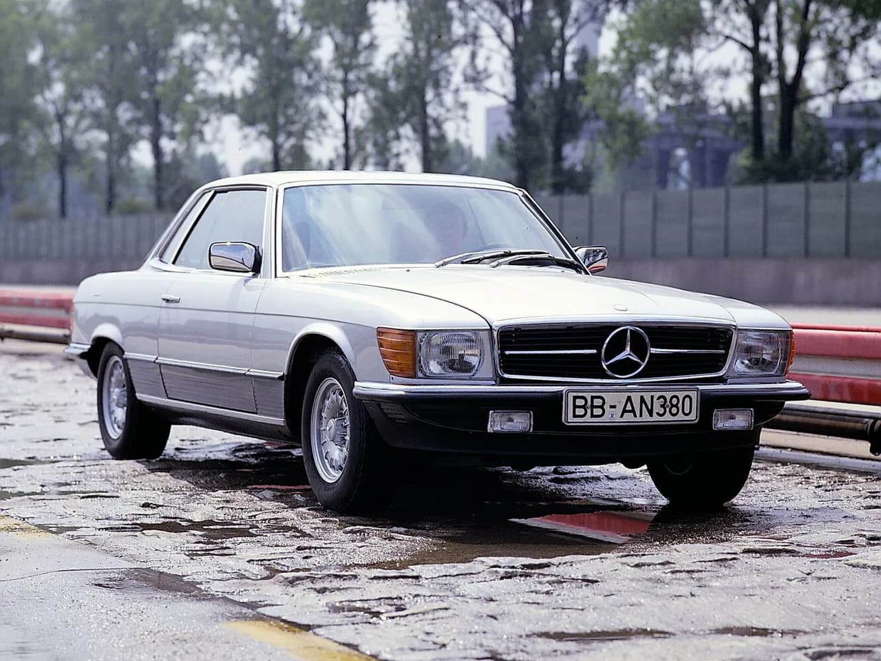 Mercedes-Benz SLC