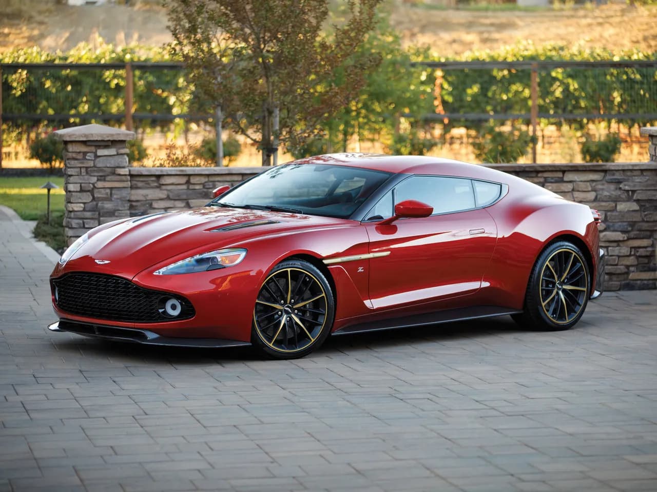 Aston Martin Vanquish Zagato