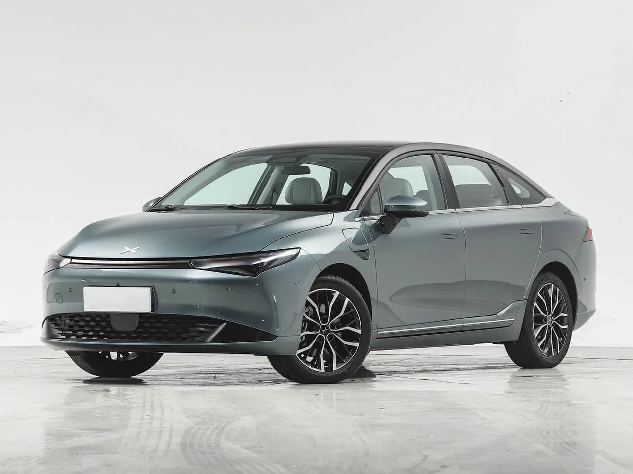 Xpeng P5