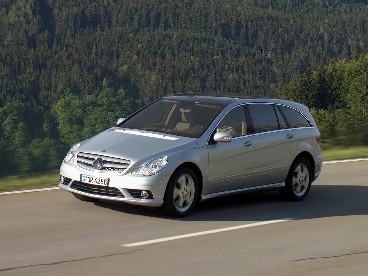 Mercedes-Benz R-Класс