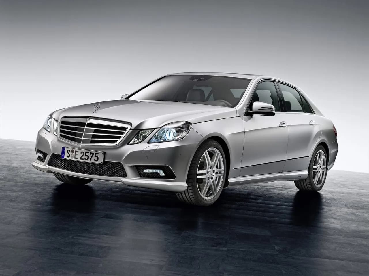 Mercedes-Benz E-Класс