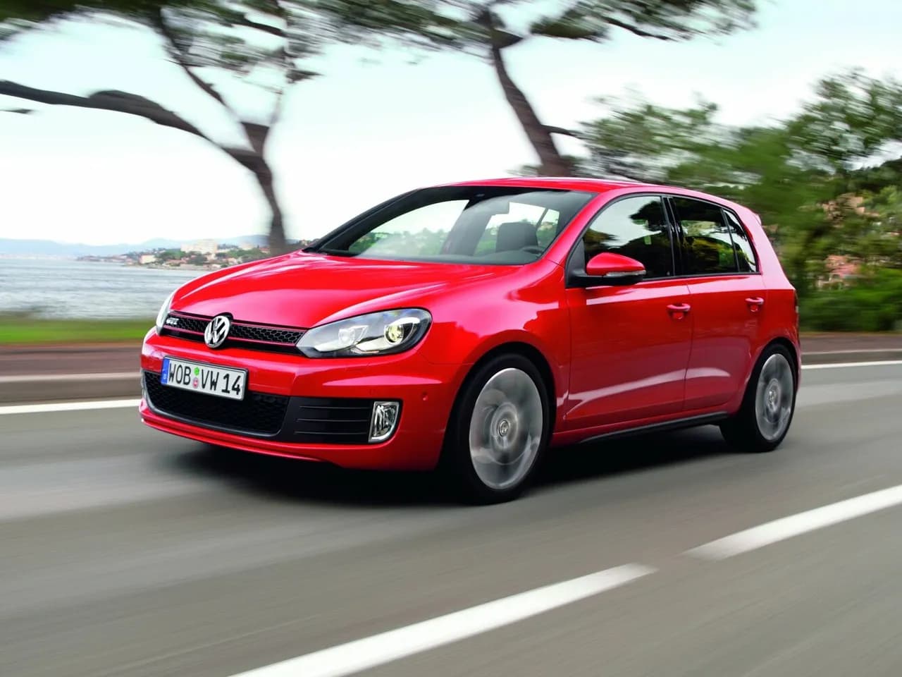 Volkswagen Golf GTI