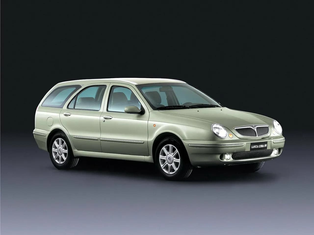 Lancia Lybra