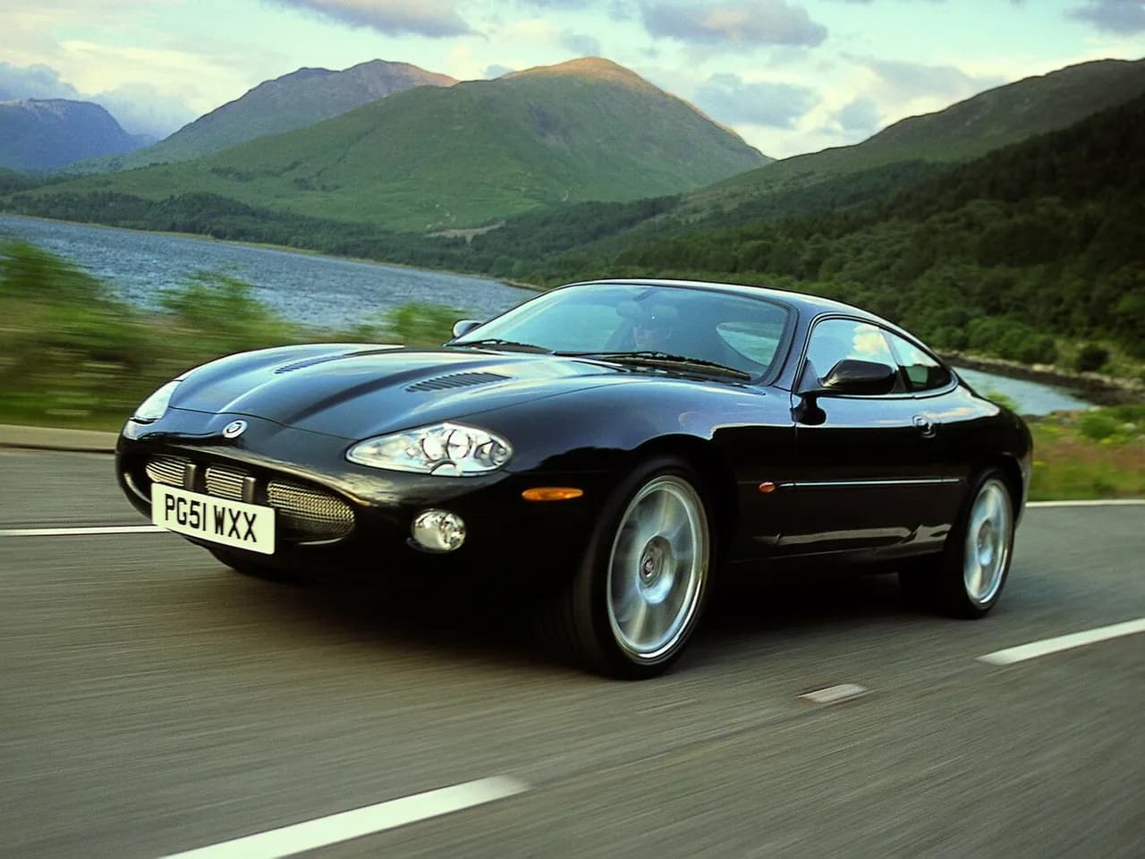 Jaguar XKR