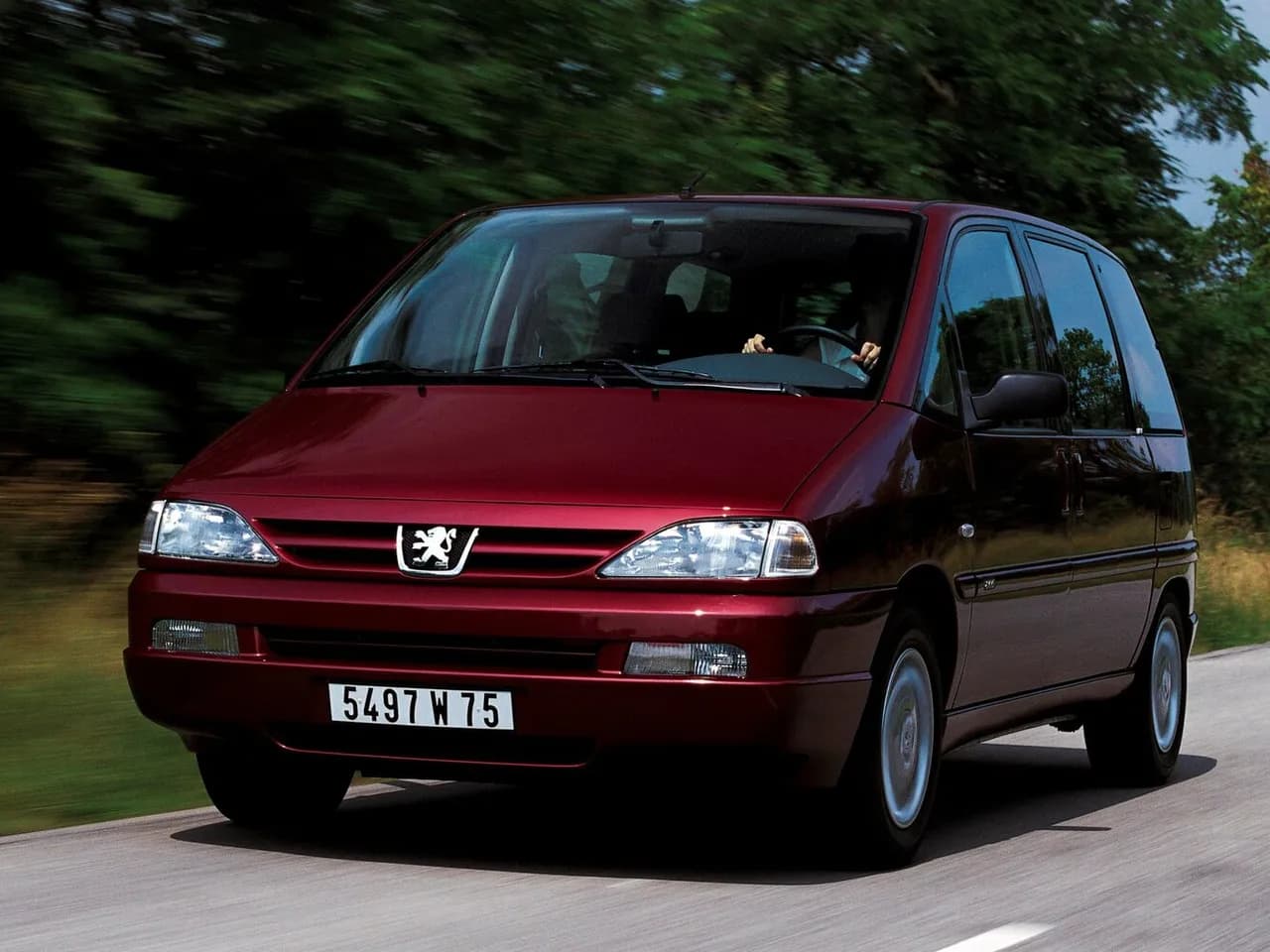 Peugeot 806