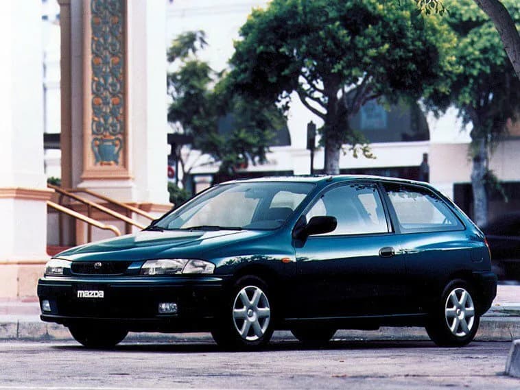 Mazda 323