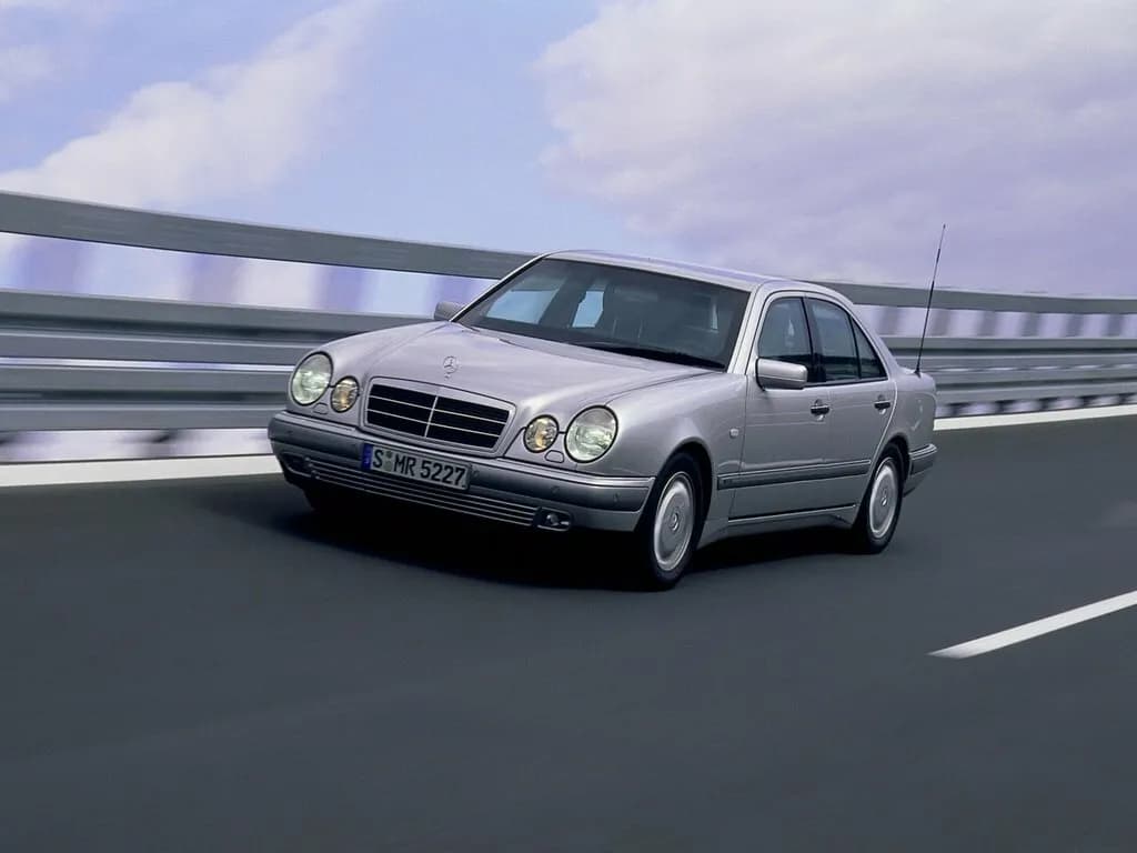 Mercedes-Benz E-Класс