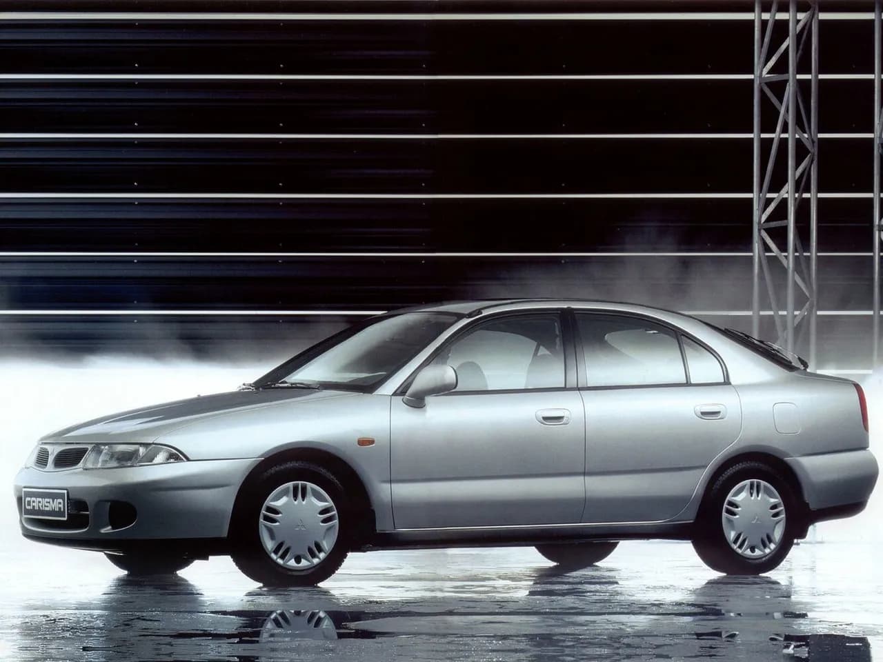 Mitsubishi Carisma