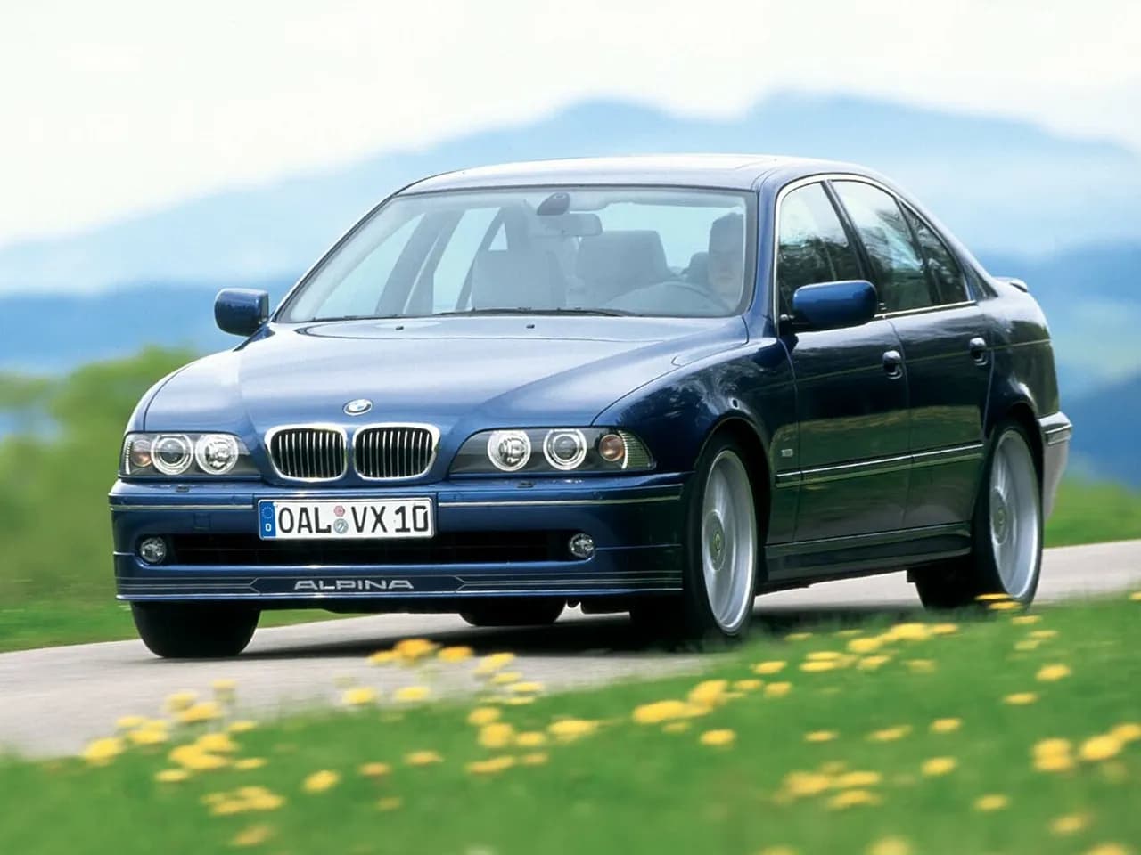 Alpina B10