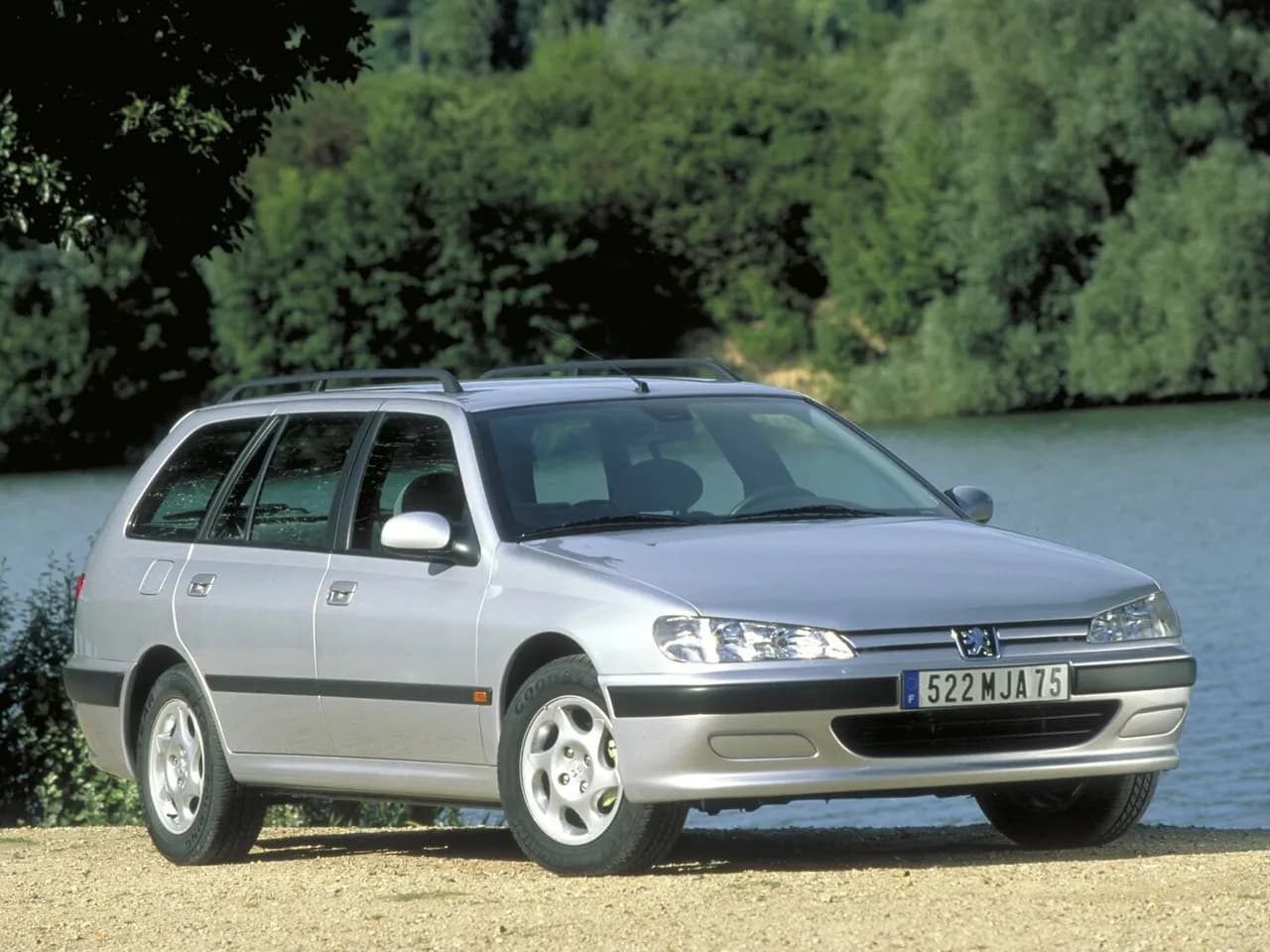 Peugeot 406