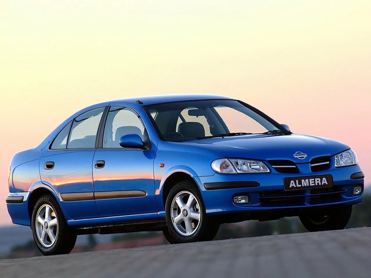 Nissan Almera