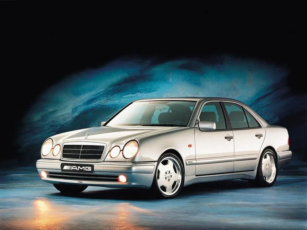 Mercedes-Benz E-Класс AMG