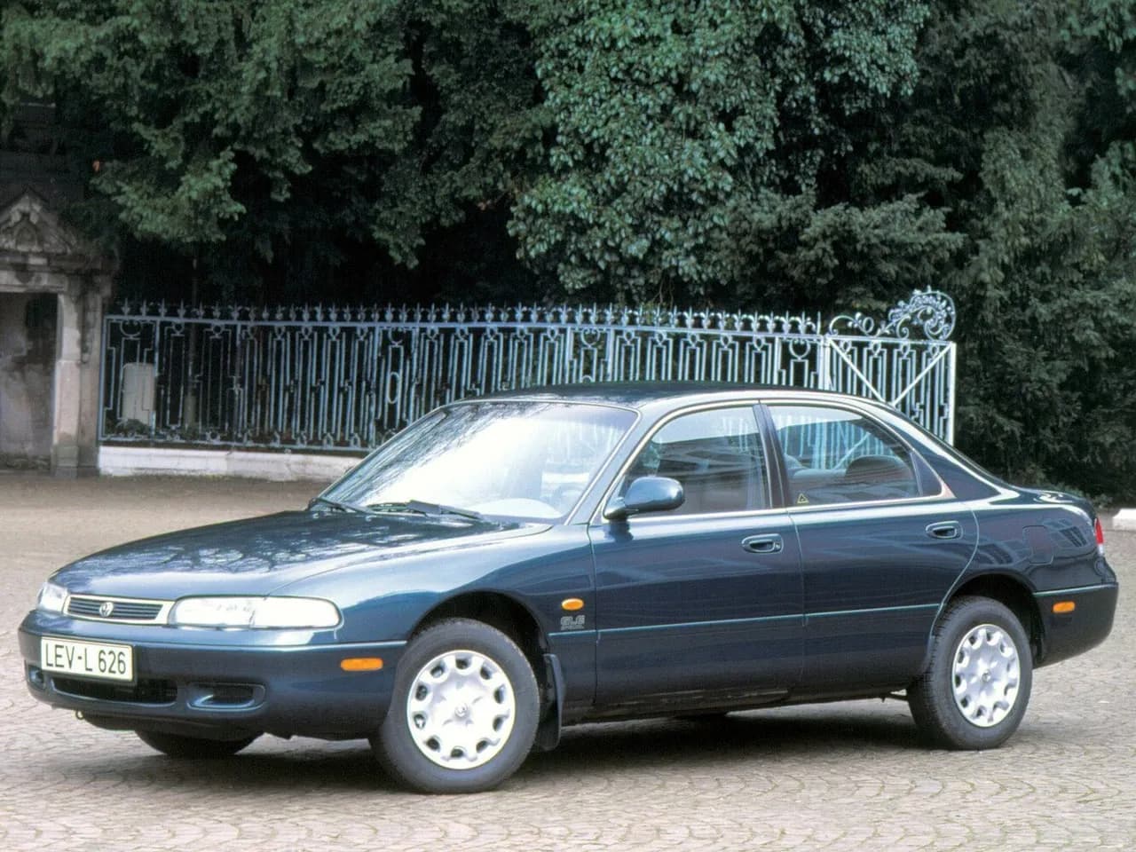 Mazda 626