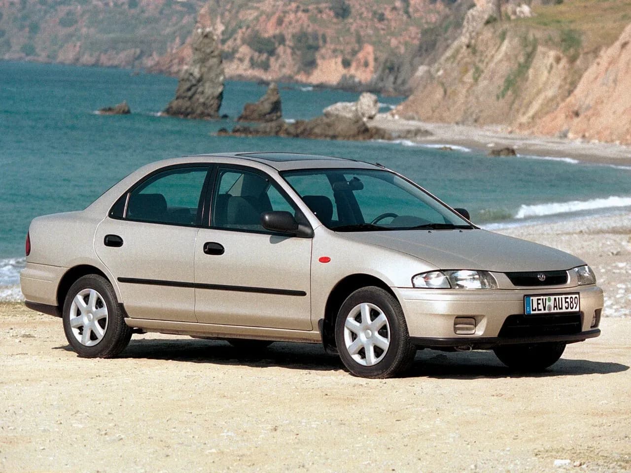 Mazda Familia