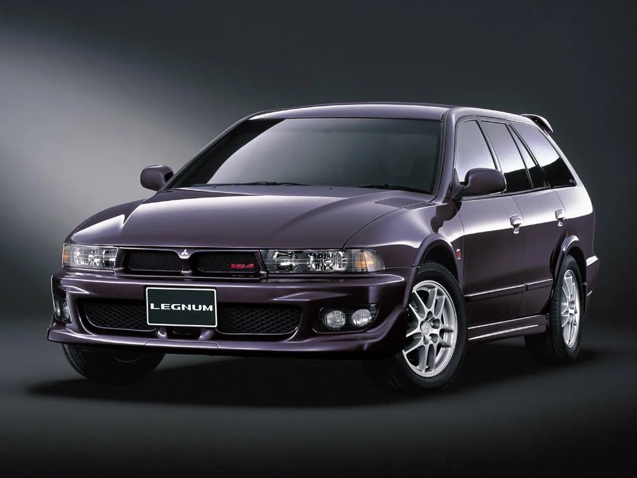 Mitsubishi Legnum