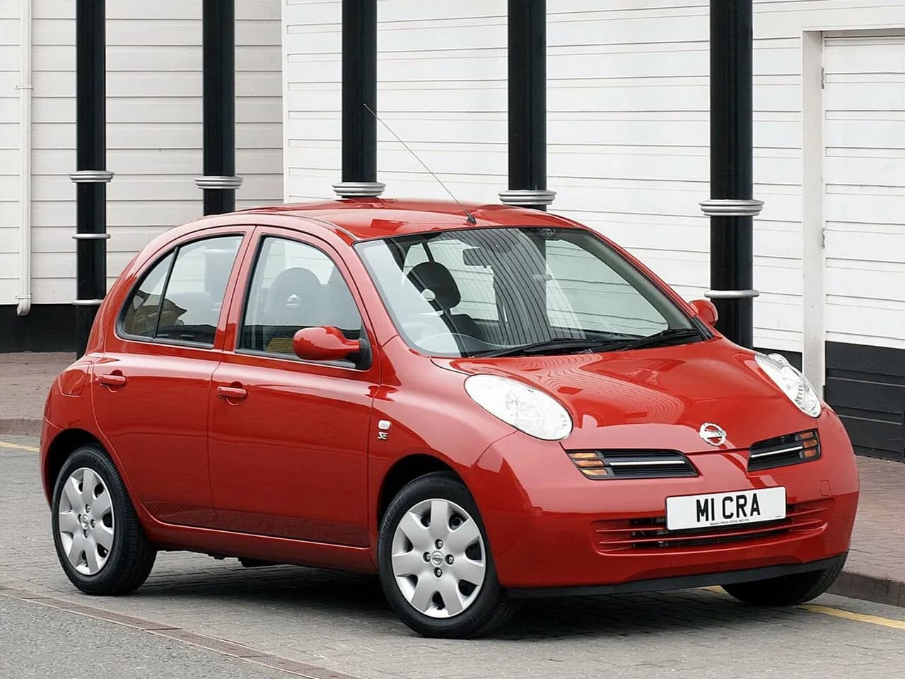 Nissan March