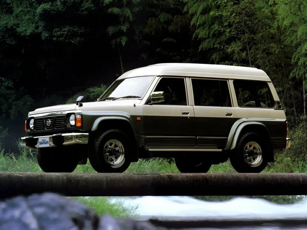 Nissan Safari