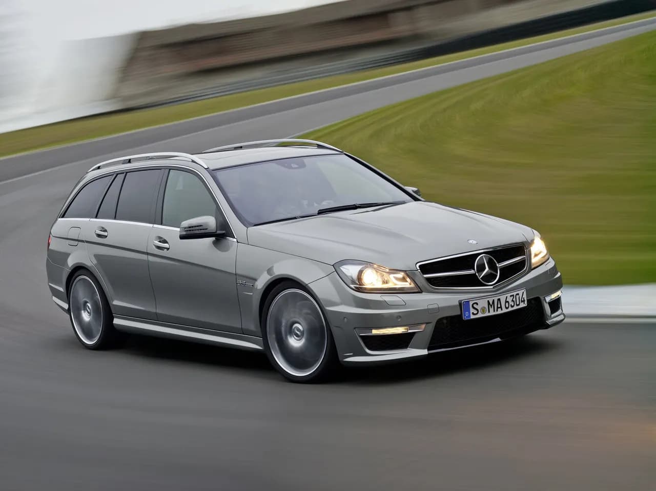 Mercedes-Benz C-Класс AMG