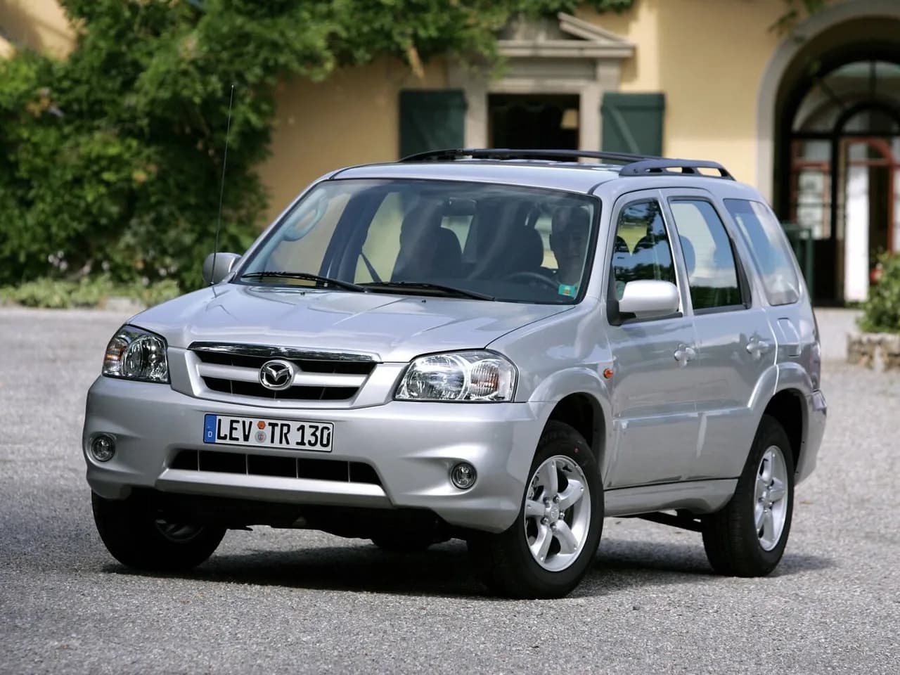 Mazda Tribute